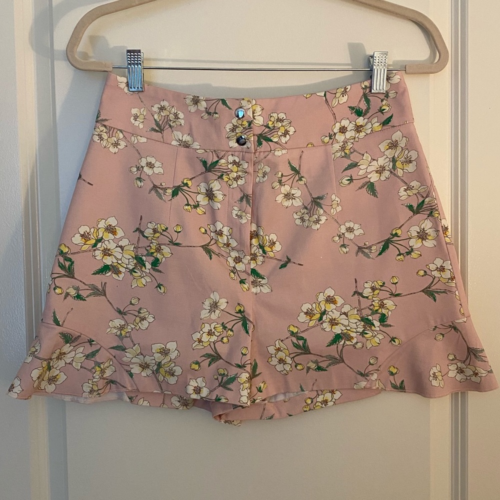 Express Floral Ruffle Shorts
